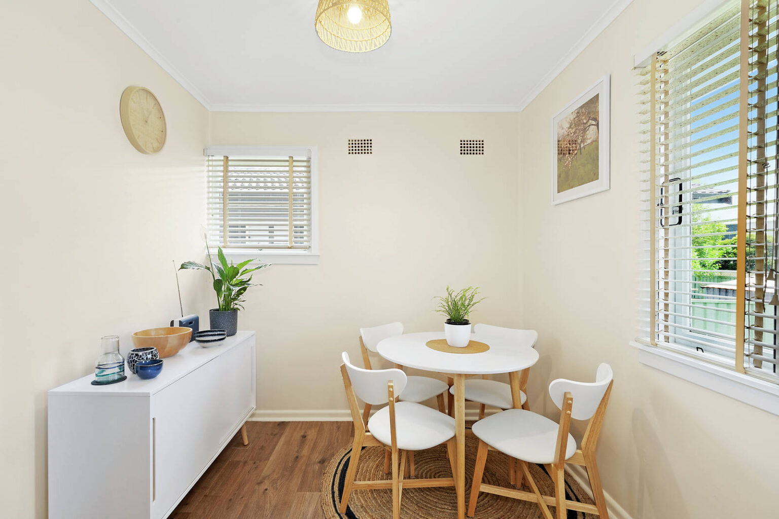 21 O’neile Crescent, Lurnea NSW 2170 – photo 2 of 9