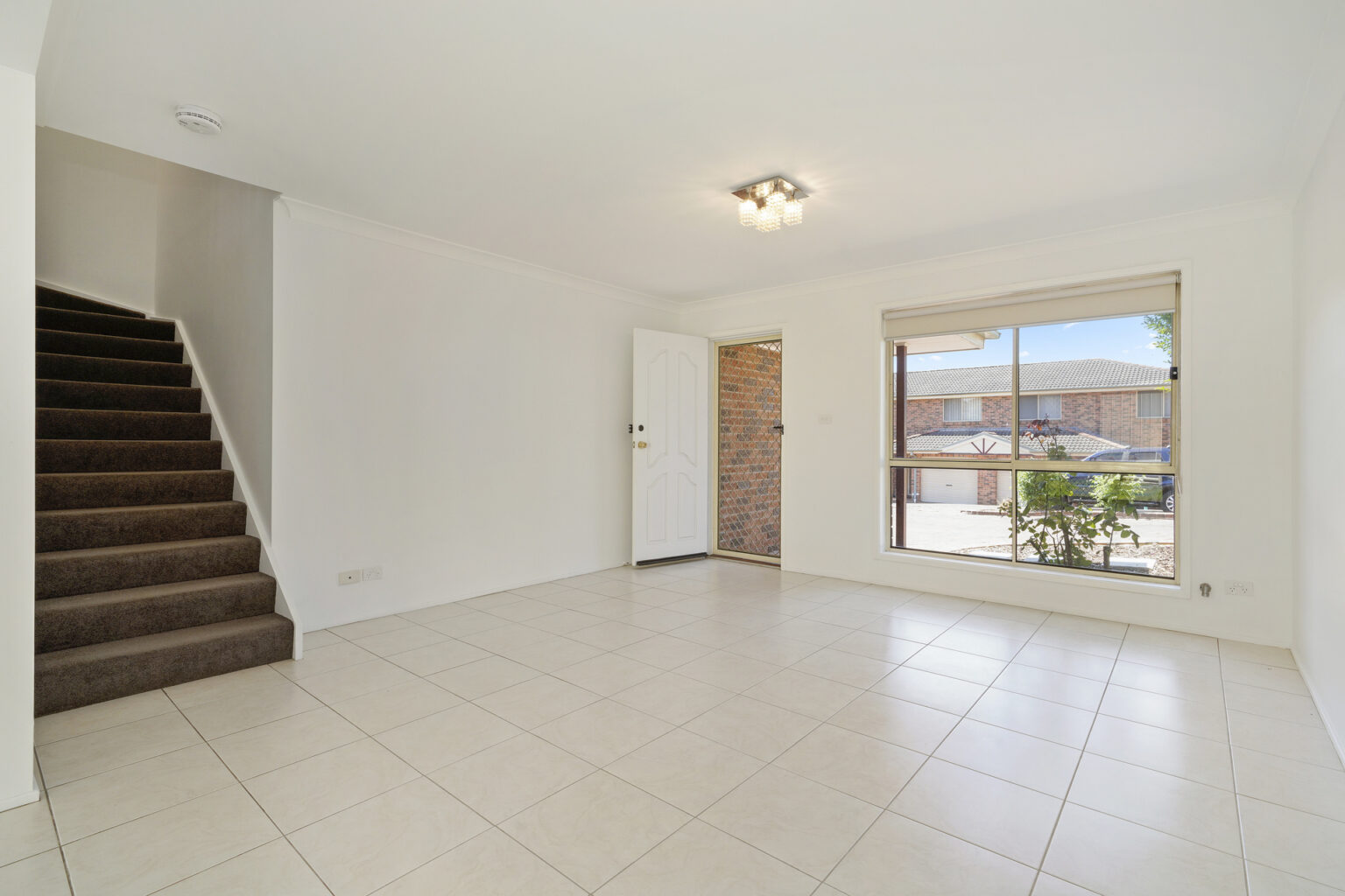 5/130 Glenfield Road, Casula NSW 2170 – photo 4 of 7