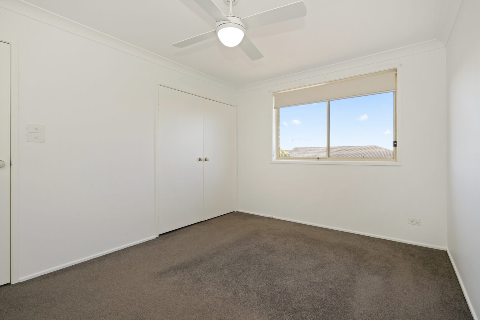 5/130 Glenfield Road, Casula NSW 2170 – photo 5 of 7