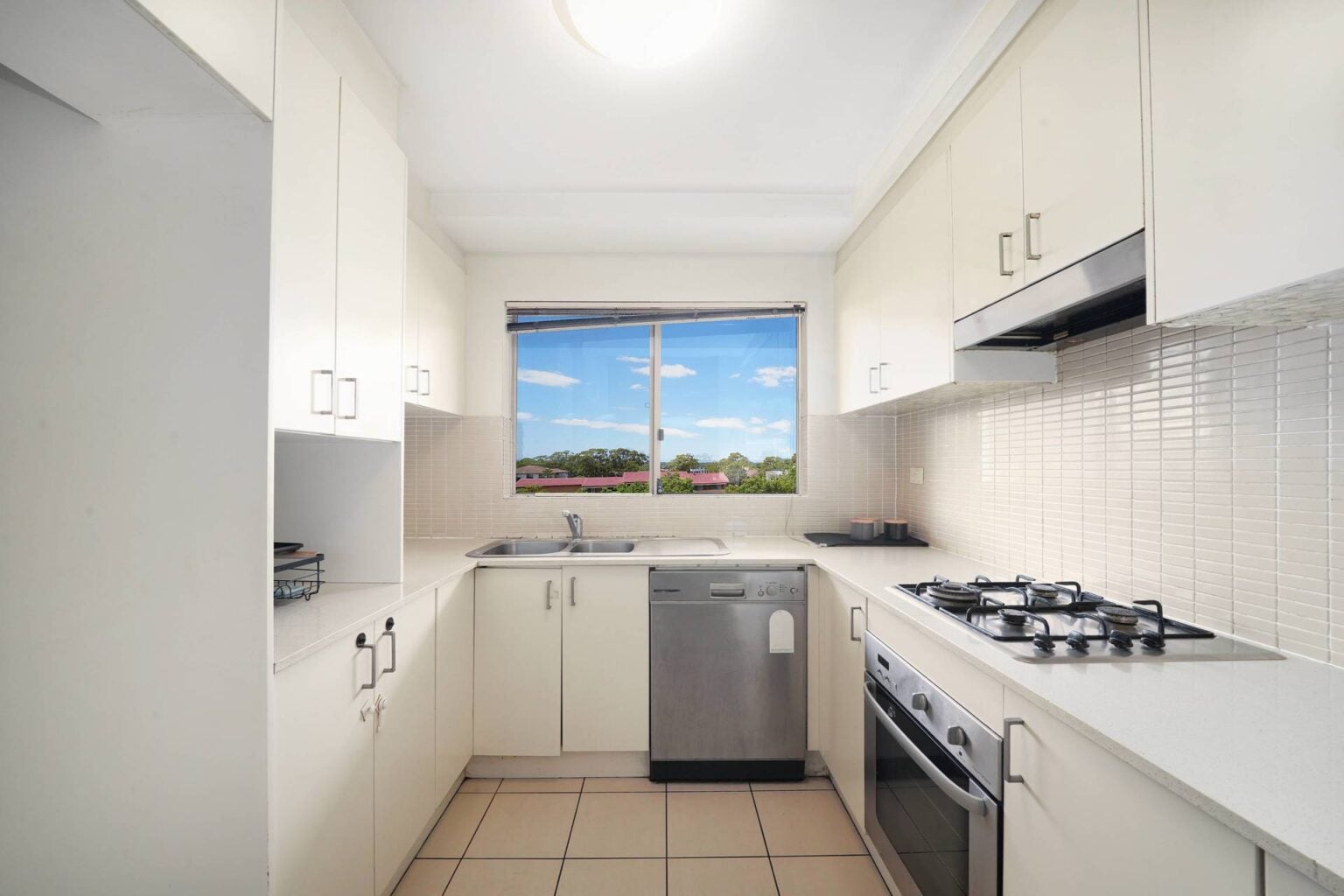 25/33-39 Lachlan Street, Liverpool NSW 2170 – photo 2 of 6