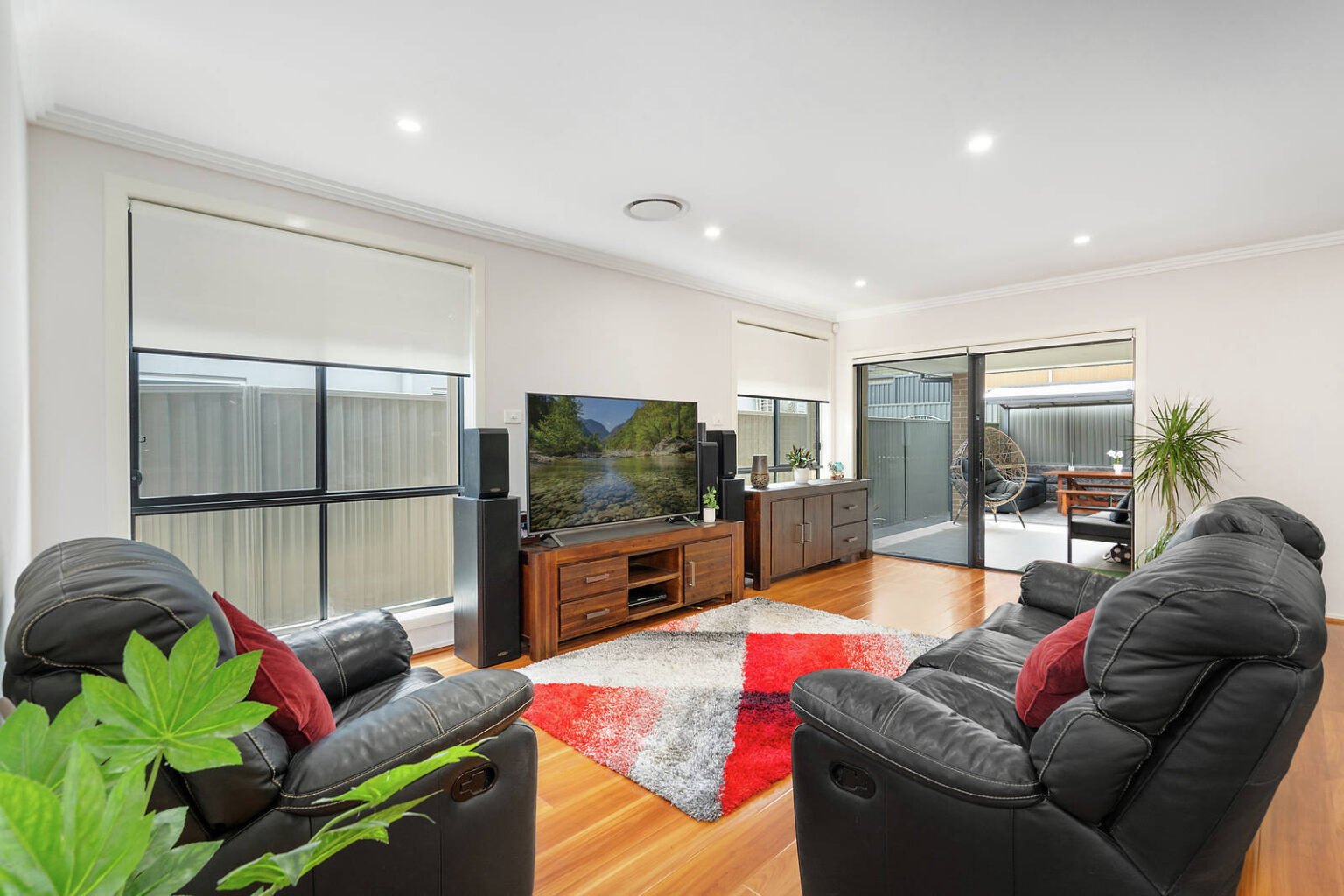 4 Tropea Street, Austral NSW 2179 – photo 2 of 9