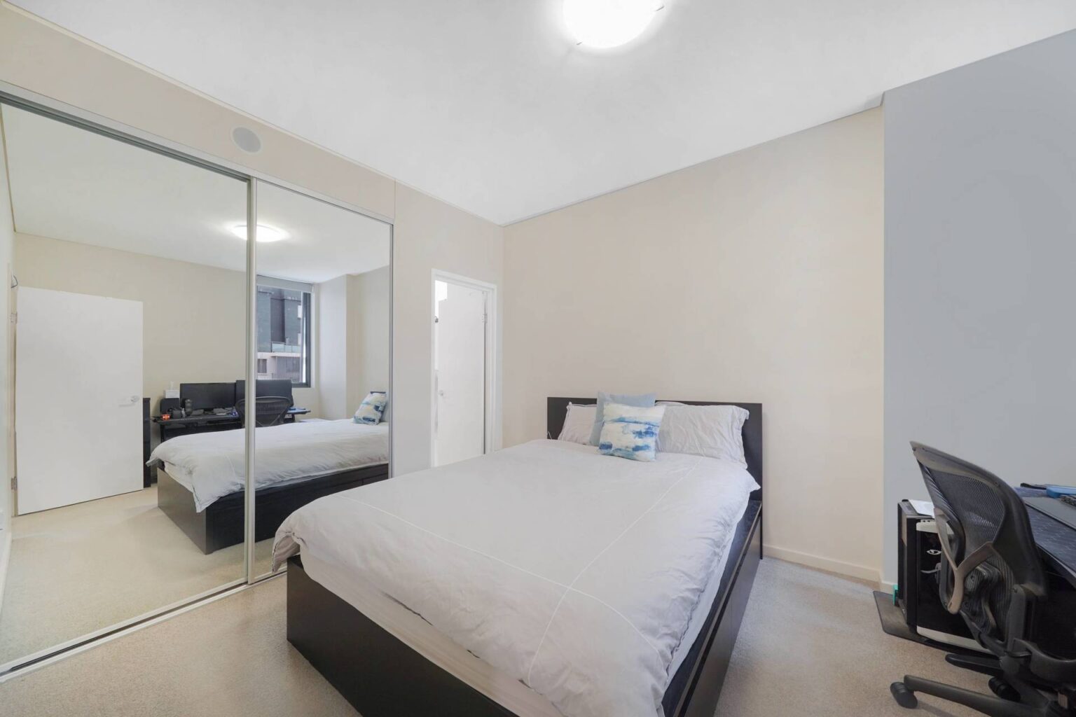 72/1 Bathurst Street, Liverpool NSW 2170 – photo 5 of 9