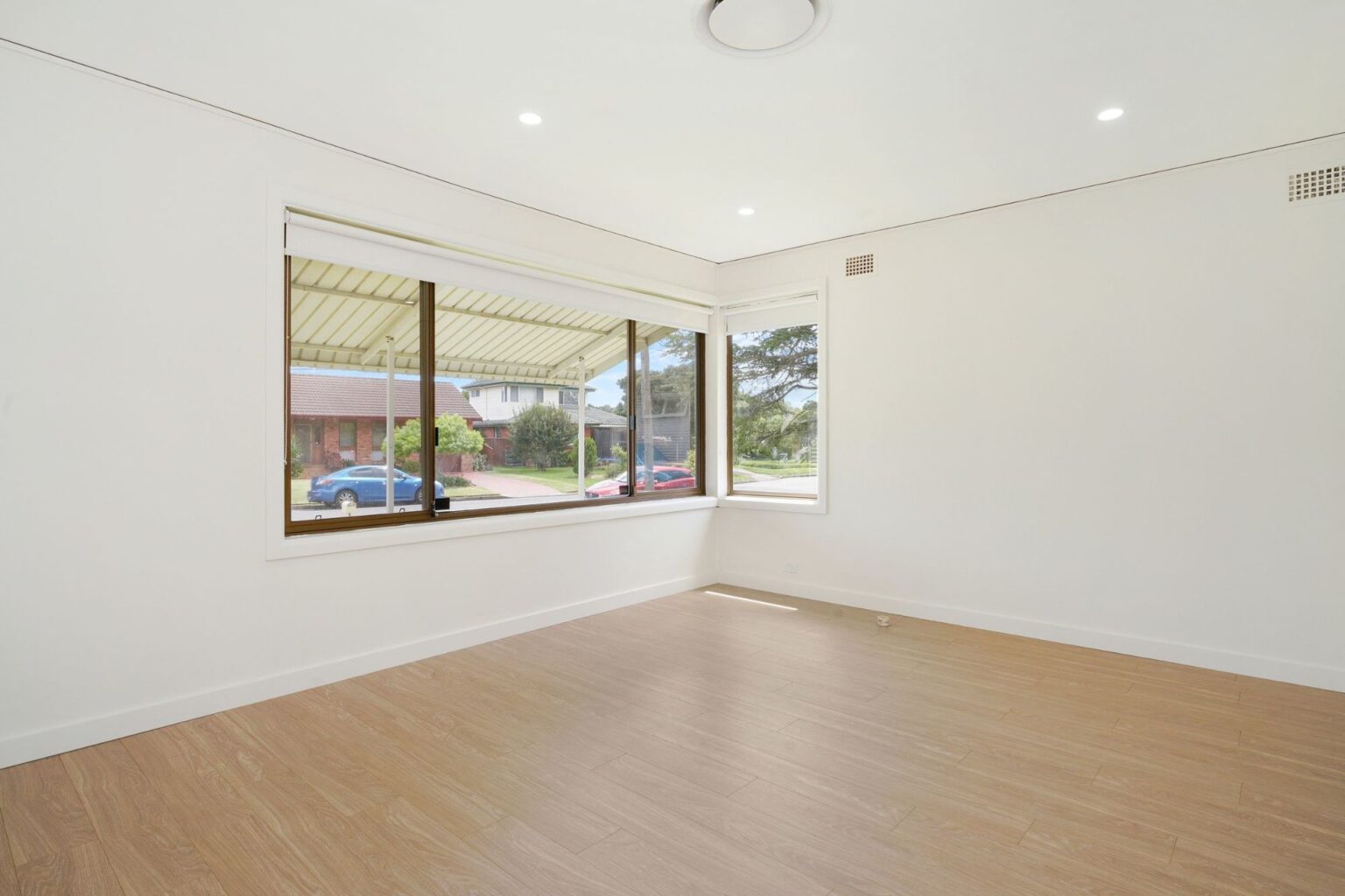 21 Tresalam Street, Mount Pritchard NSW 2170 – photo 4 of 6