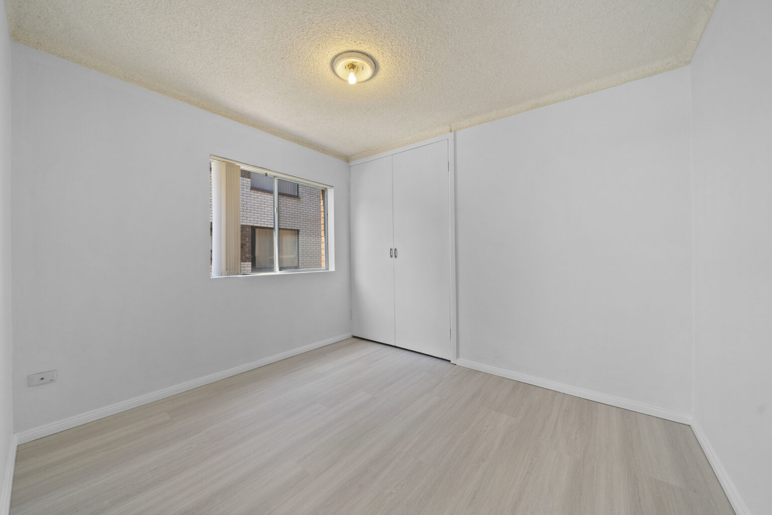 1/18 Drummond Street, Warwick Farm NSW 2170 – photo 4 of 9