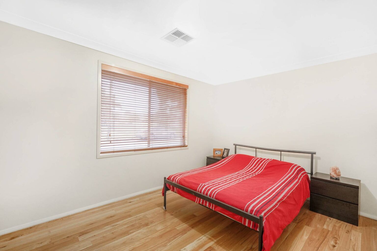 48 Parsons Street, Ashcroft NSW 2168 – photo 6 of 8