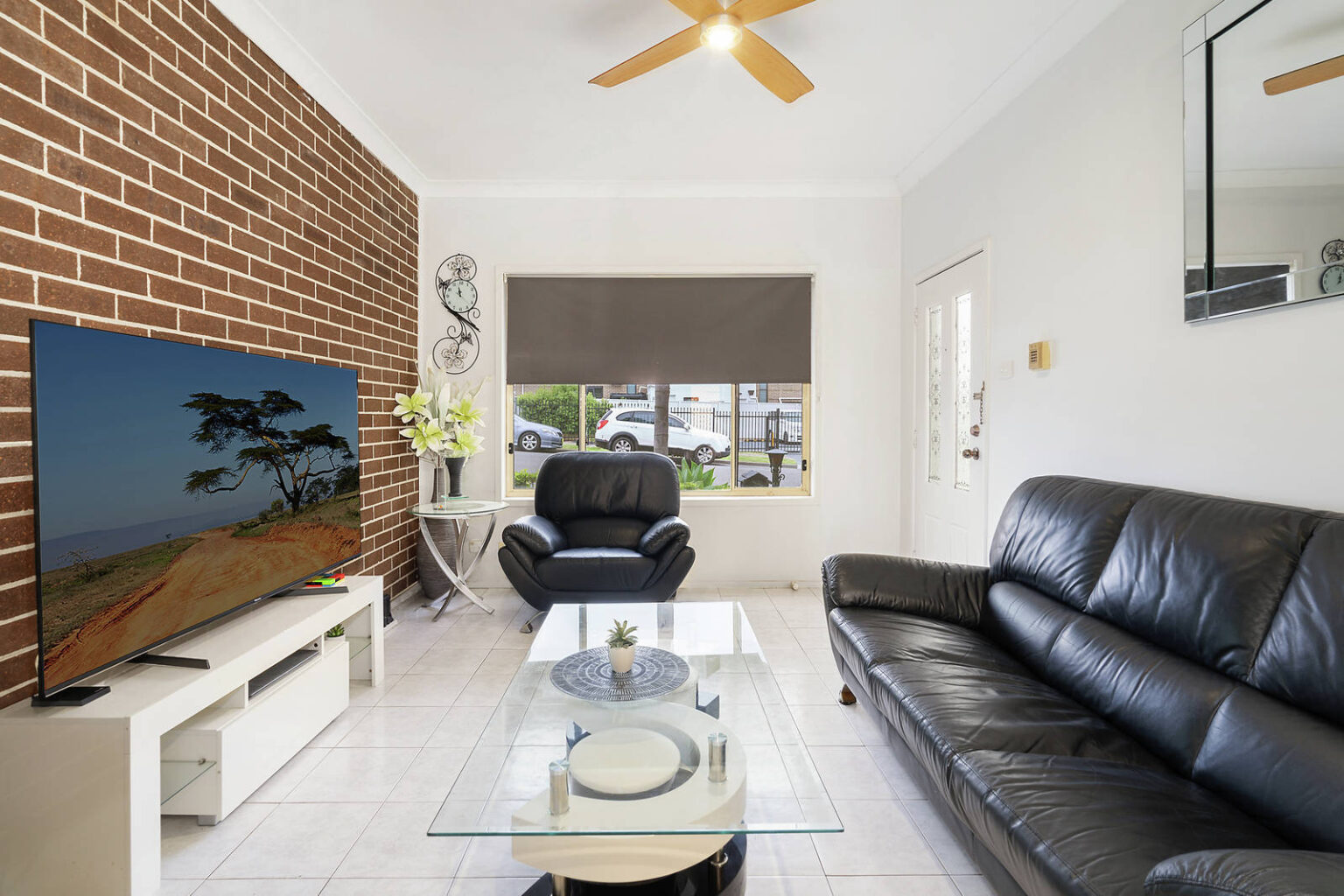 2/159 Green Valley Road, Green Valley NSW 2168 – photo 3 of 7