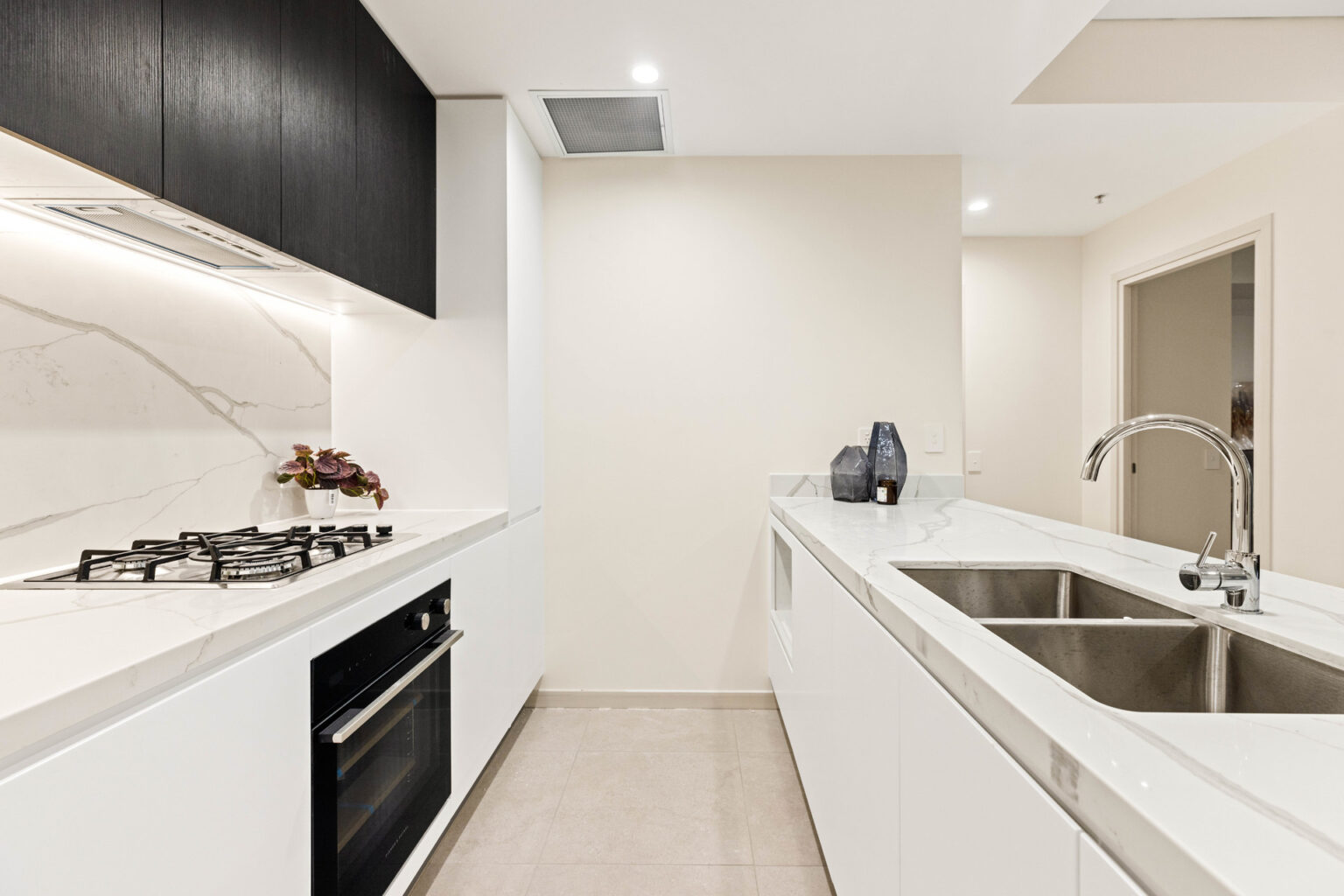 304/19 Goulburn Street, Liverpool NSW 2170 – photo 2 of 6