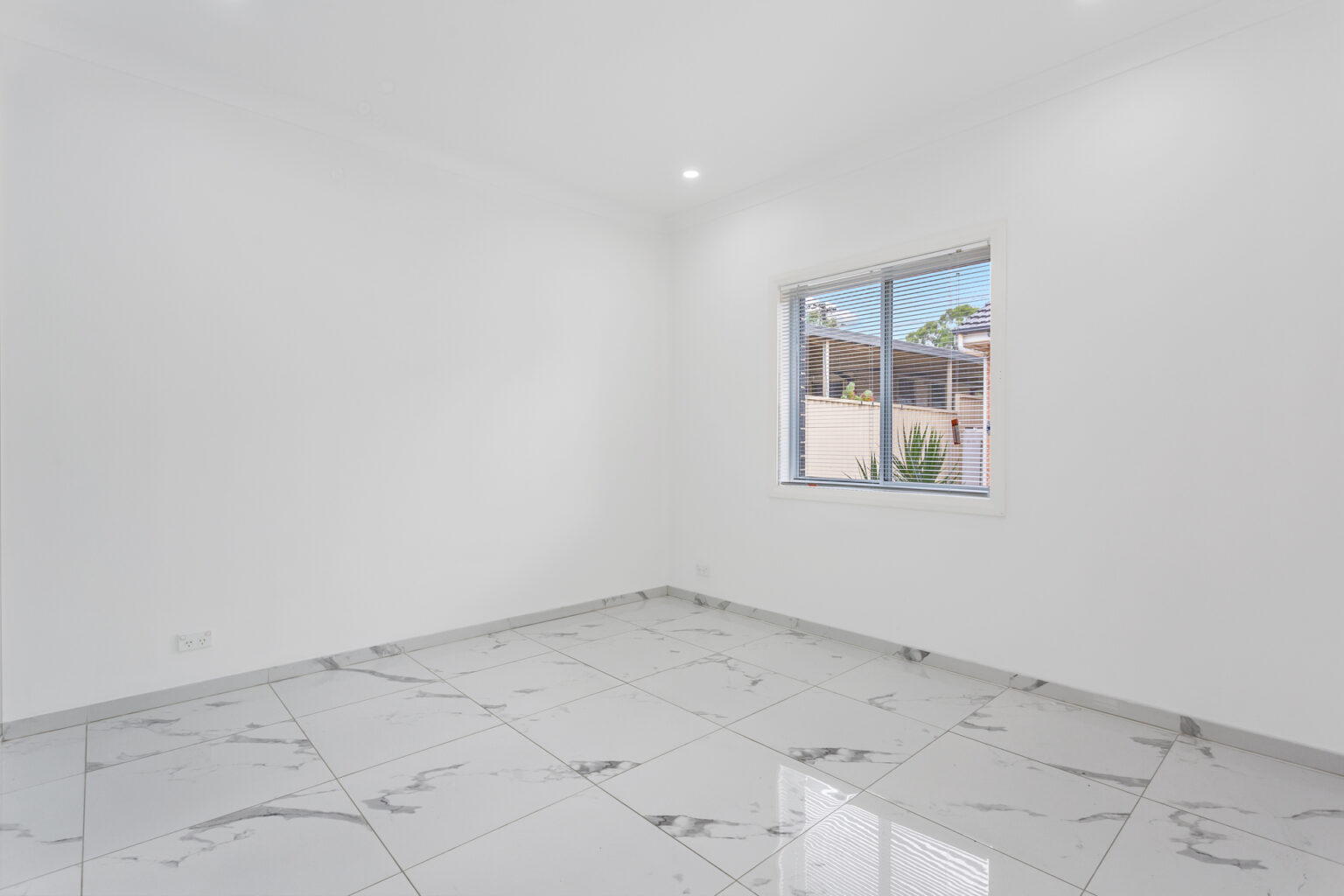 90a Maxwells Avenue, Ashcroft NSW 2168 – photo 5 of 7