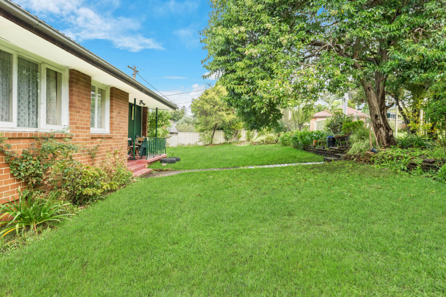 53 Strickland Crescent, Ashcroft NSW 2168 – photo 7 of 10