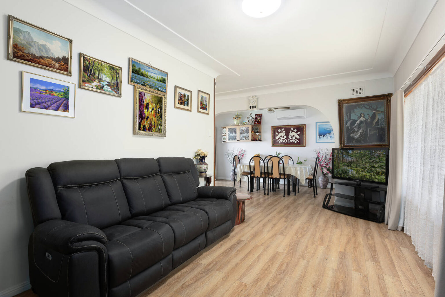 163 Townview Road, Mount Pritchard NSW 2170 – photo 4 of 8