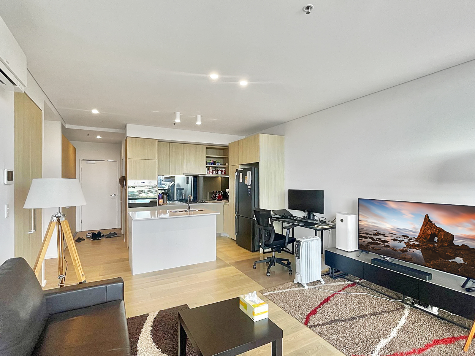 812/6b Atkinson Street Liverpool NSW 2170 AUS