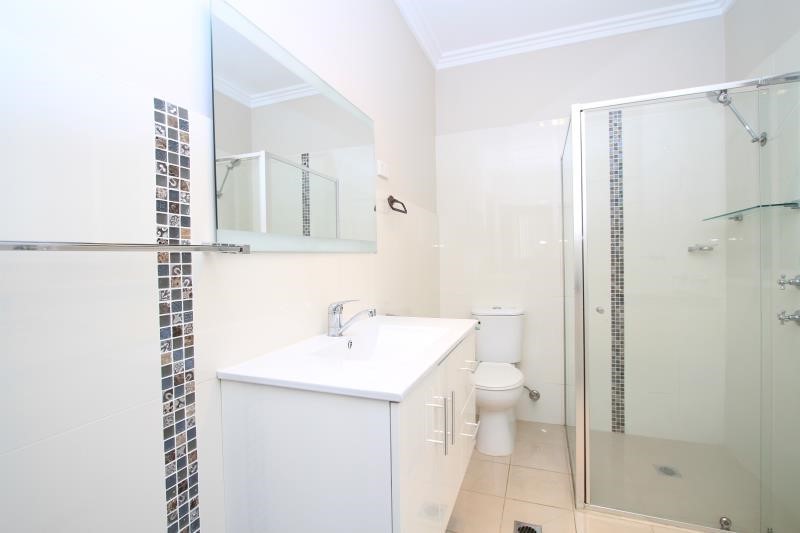 323A1 Elizabeth Drive Mount Pritchard NSW 2170 AUS