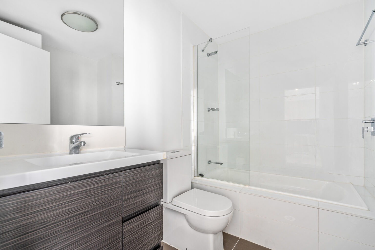 1608/420 Macquarie Street, Liverpool NSW 2170 – photo 3 of 12