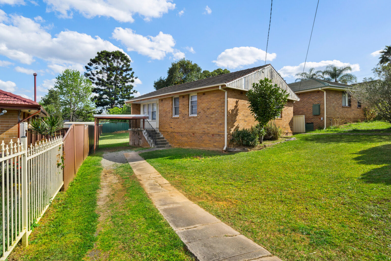 16 McIlwain Street, Ashcroft NSW 2168 – photo 6 of 7
