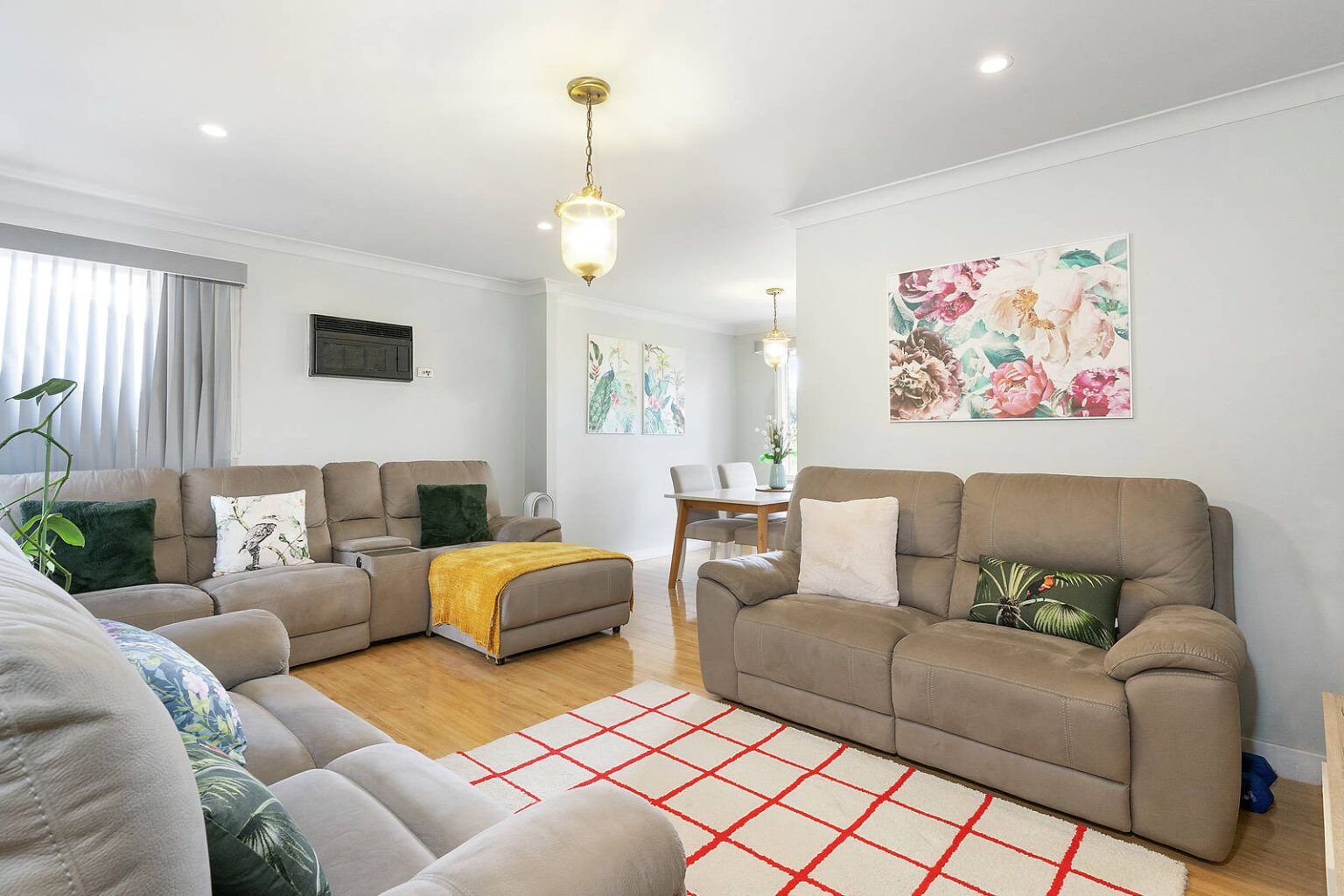 73 Congressional Drive, Liverpool NSW 2170 – photo 2 of 8