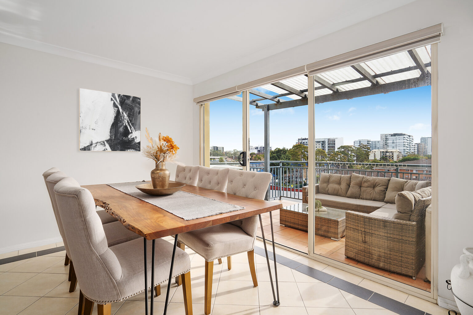 27/9 Elizabeth Street, Liverpool NSW 2170