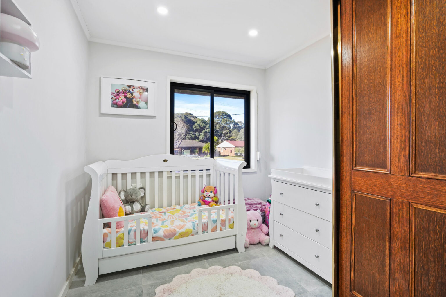 93 Stanwell Crescent, Ashcroft NSW 2168 – photo 7 of 11