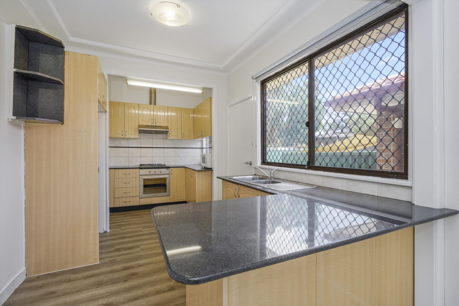 9 Bauer Road, Cabramatta West NSW 2166 – photo 3 of 6