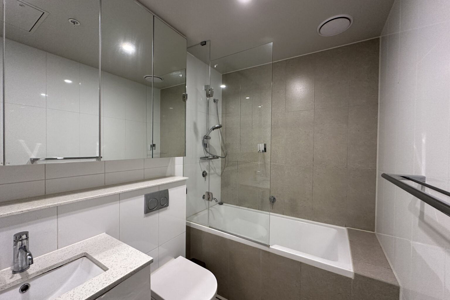 602/10 Norfolk Street, Liverpool NSW 2170 – photo 4 of 8
