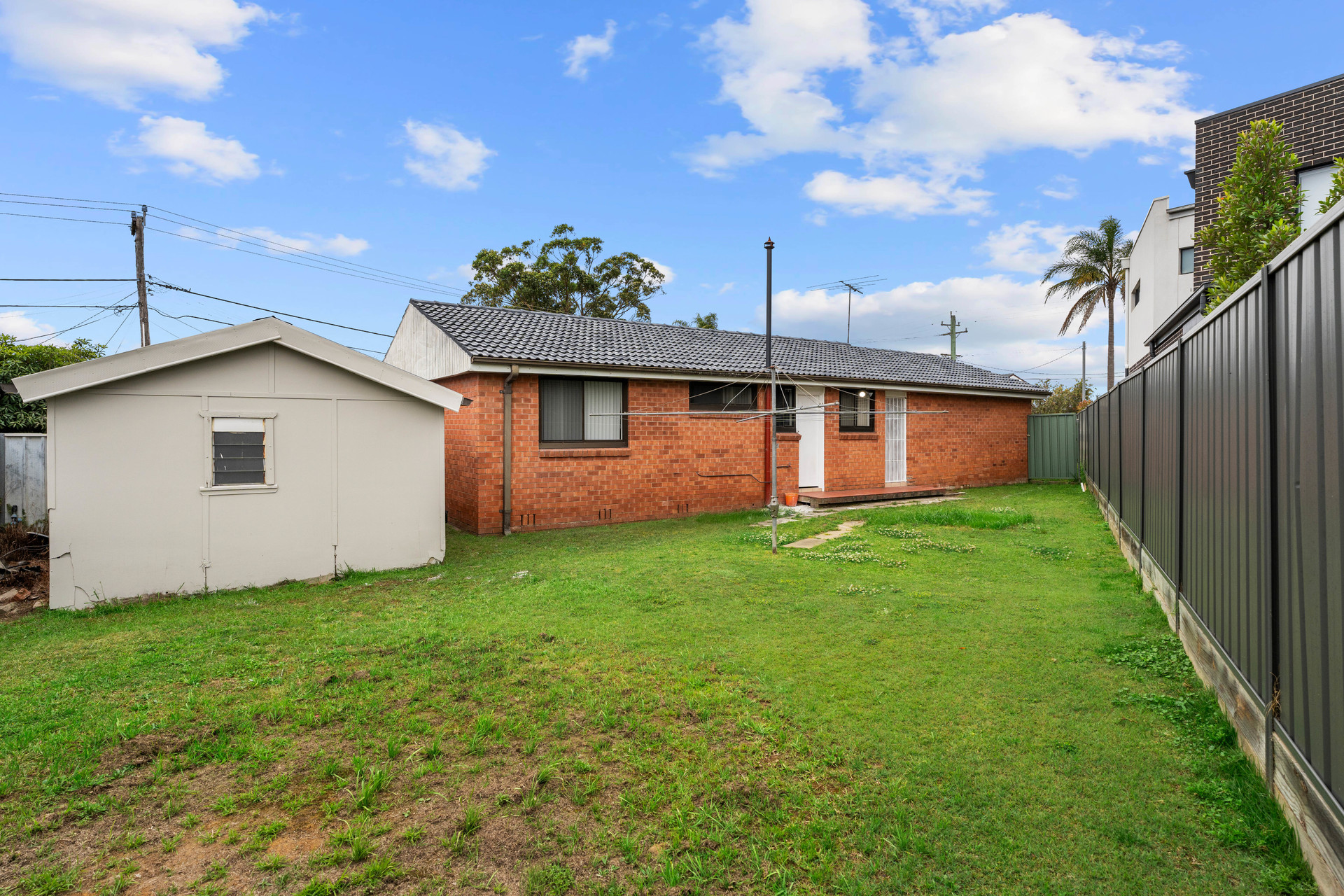 2 Wildman Avenue Liverpool NSW 2170 AUS