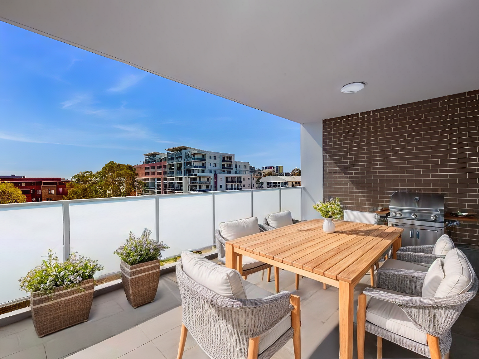 15/83 Campbell Street Liverpool NSW 2170 AUS