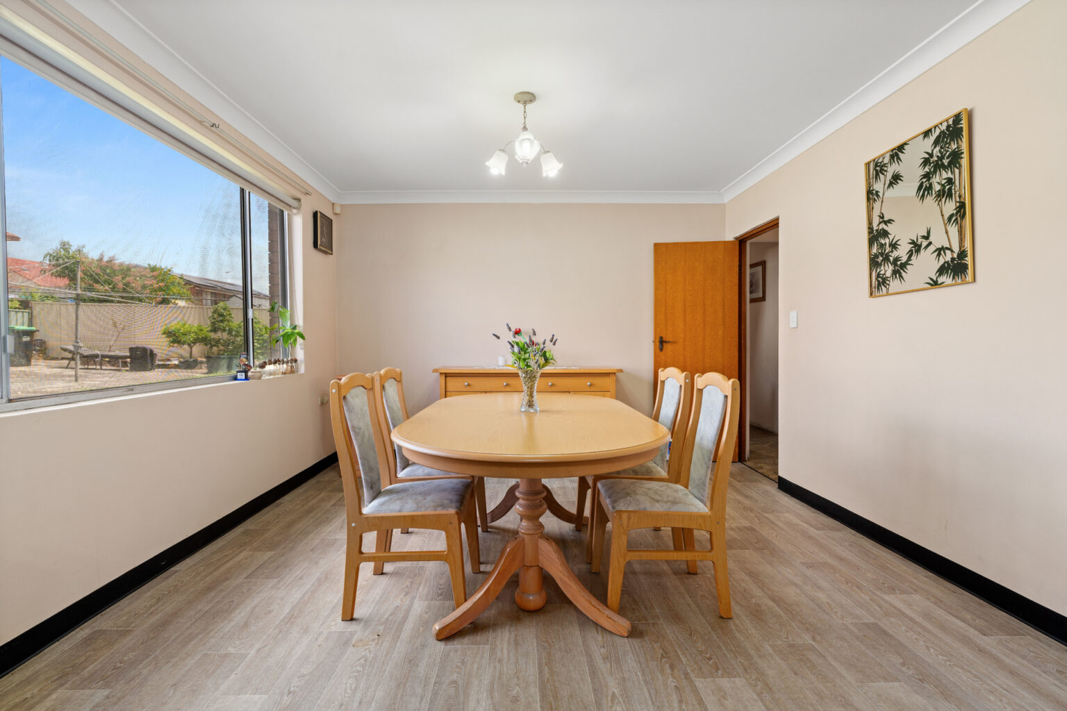 6 Oxley Street, Fairfield NSW 2165 – photo 5 of 15