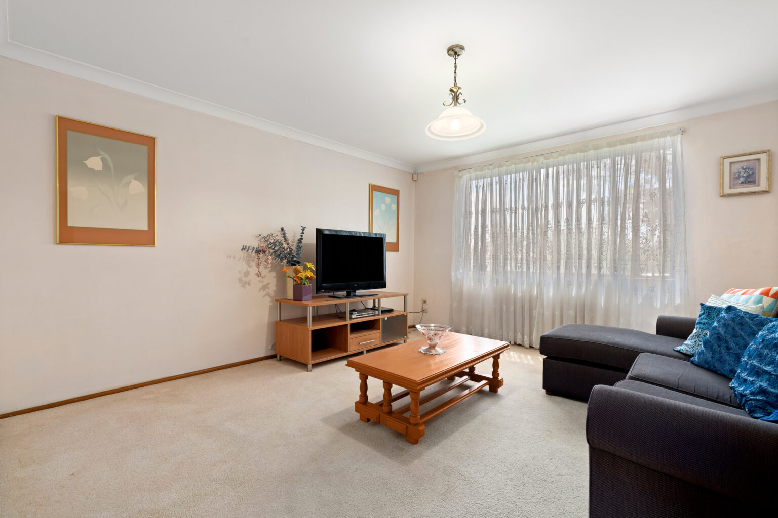 6 Oxley Street, Fairfield NSW 2165 – photo 4 of 15