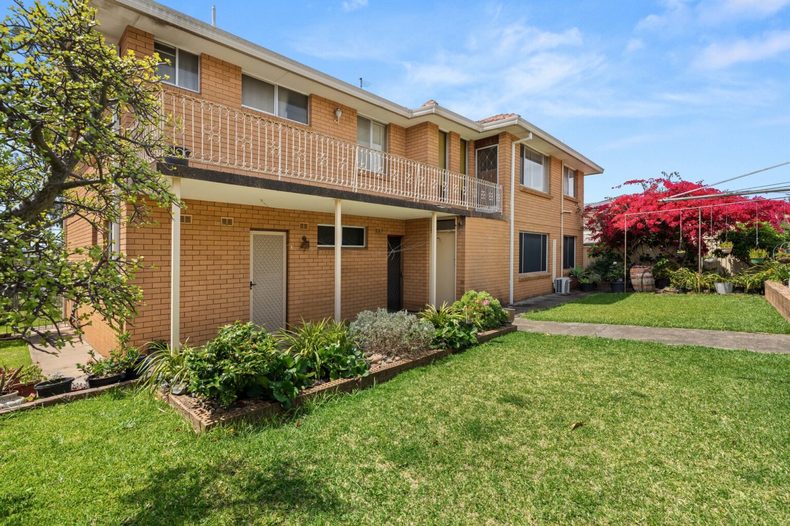 6 Oxley Street, Fairfield NSW 2165 – photo 14 of 15
