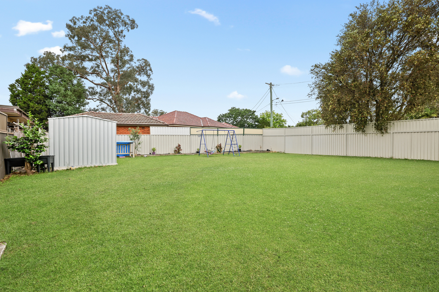 4 Benson Street Carramar NSW 2163 AUS