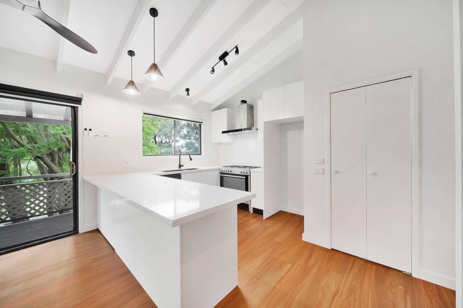 1 Buckland Road, Casula NSW 2170 – photo 2 of 9