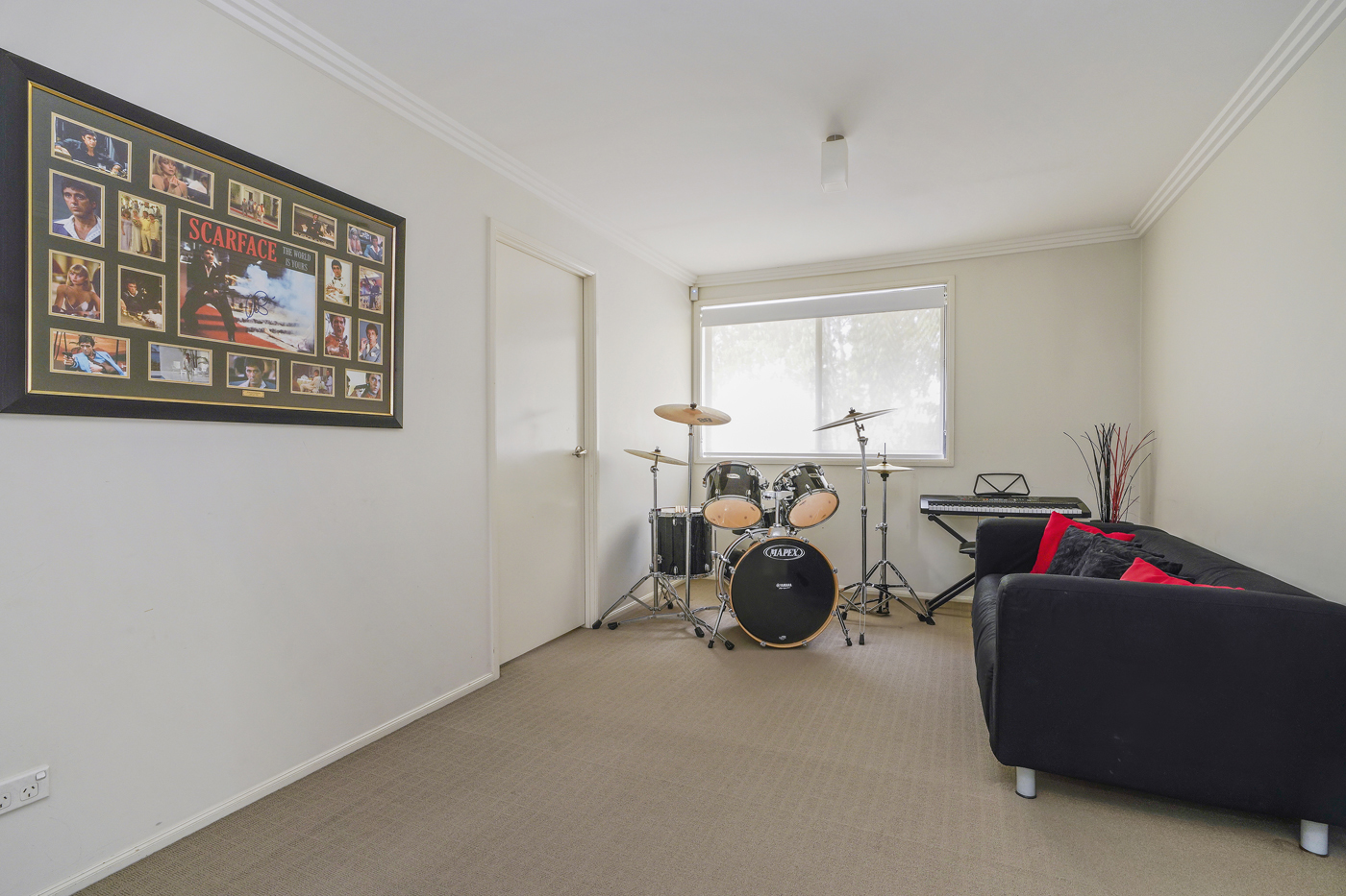 19 Arras Place Prestons NSW 2170 AUS