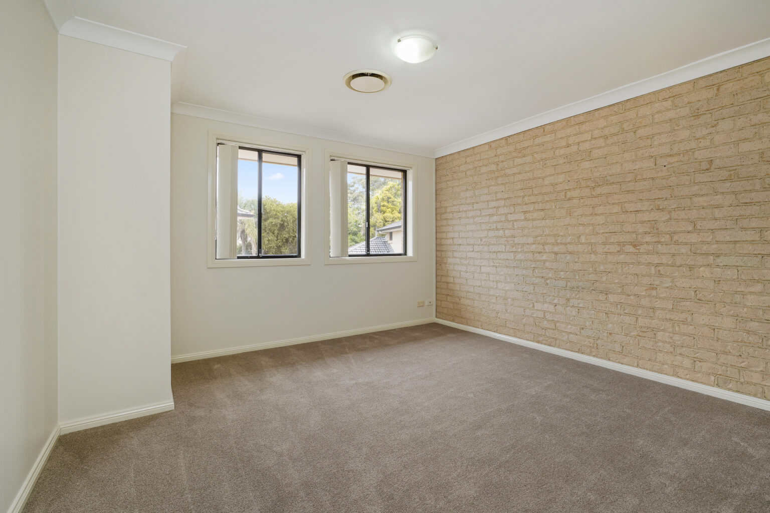 3/5-7 Wedge Place, Lurnea NSW 2170 – photo 5 of 7