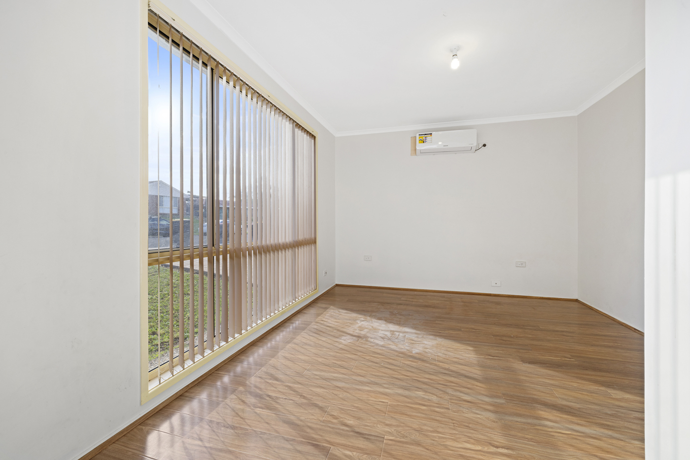 108 Swan Circuit Green Valley NSW 2168 AUS
