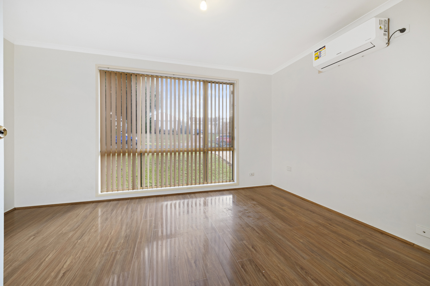 108 Swan Circuit Green Valley NSW 2168 AUS