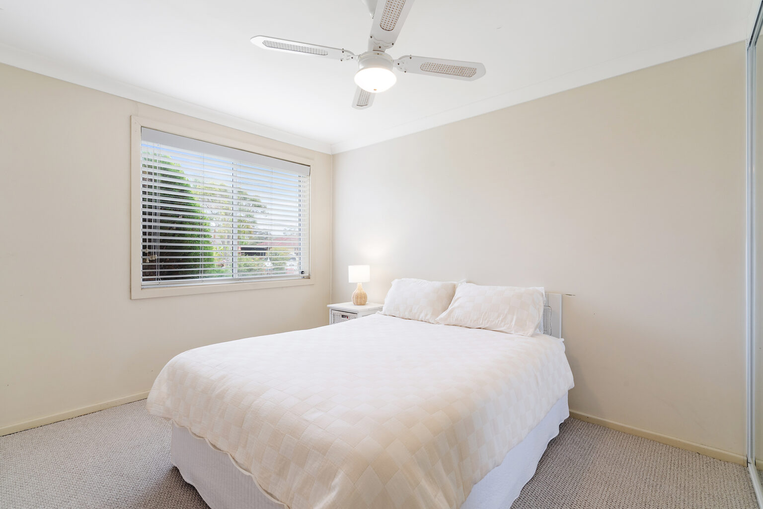 31 Stanwell Crescent, Ashcroft NSW 2168 – photo 5 of 9