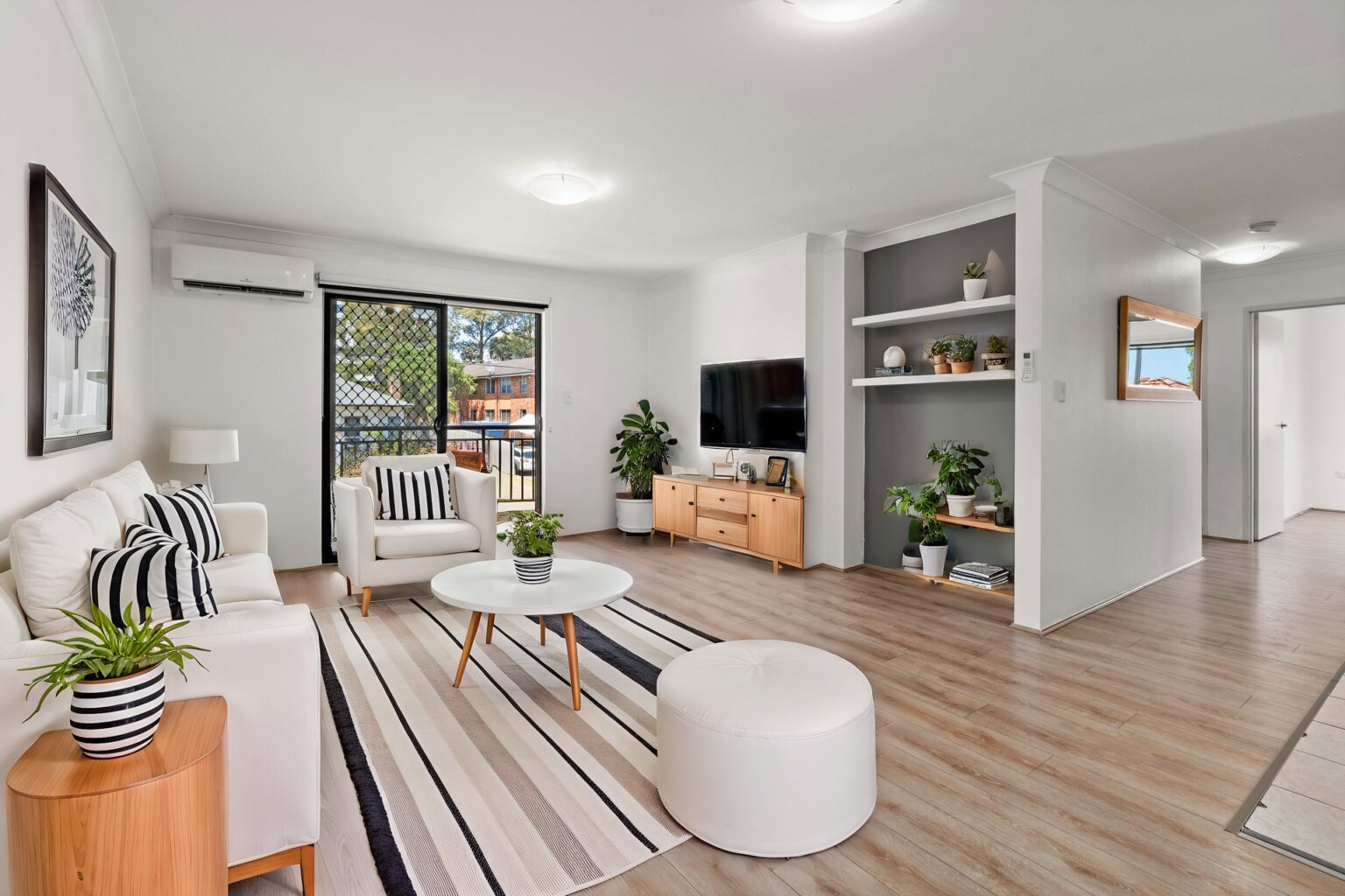 8/21-23 Hinkler Avenue, Warwick Farm NSW 2170