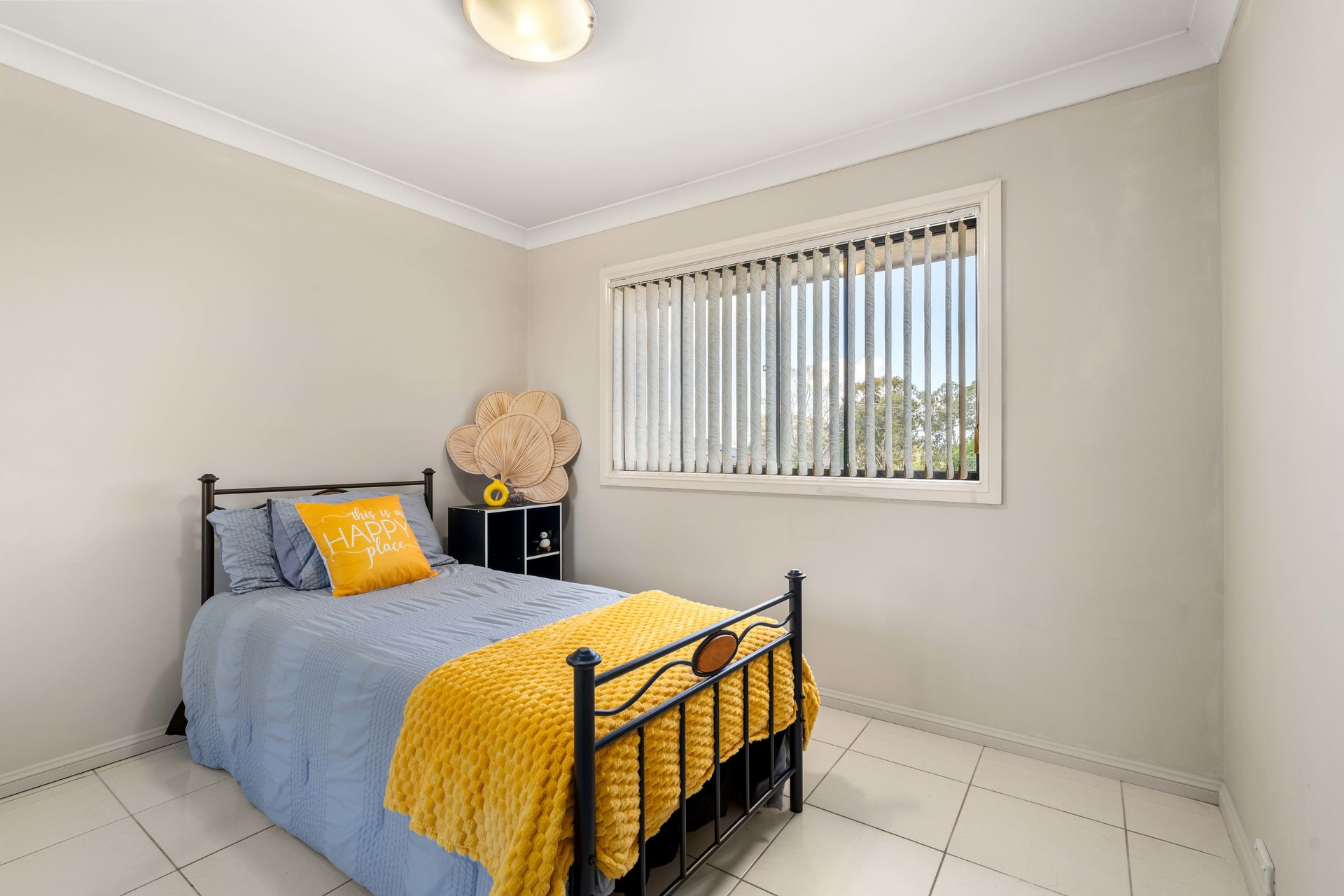 37 Celebration Road Sadleir NSW 2168 AUS
