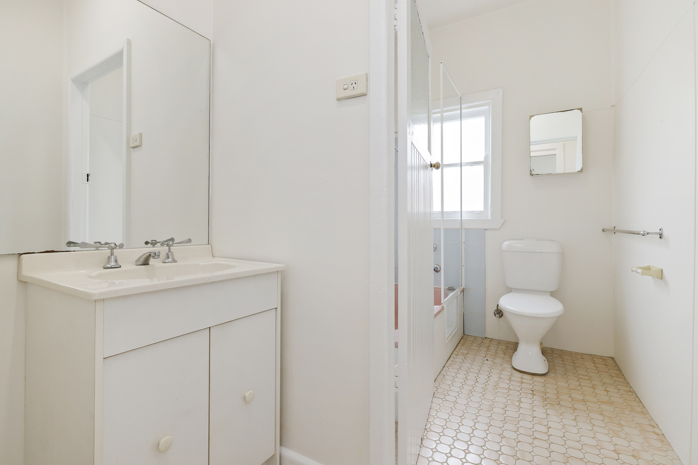 184 Memorial Avenue Liverpool NSW 2170 AUS