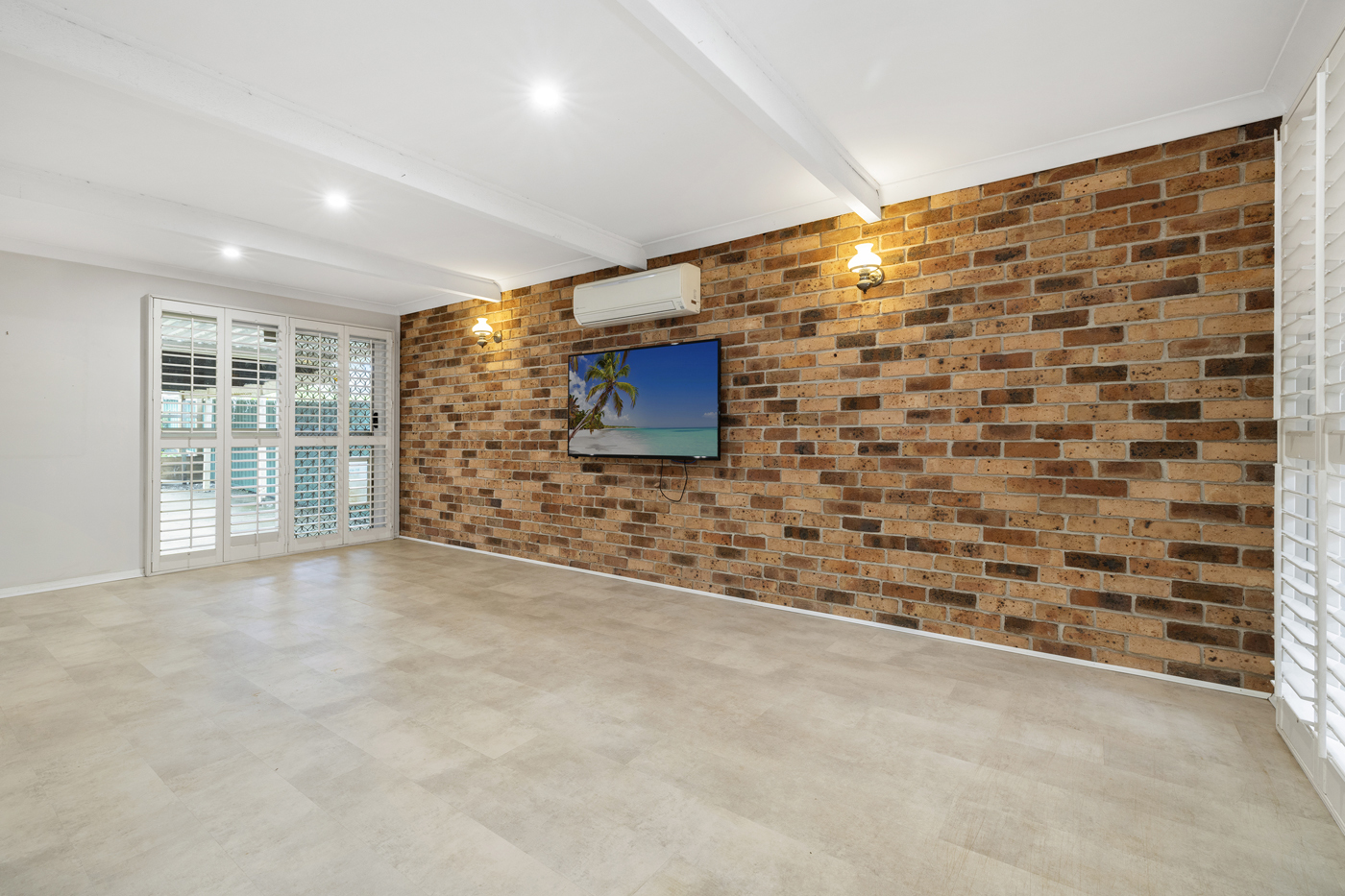 23 Atchison Road Macquarie Fields NSW 2564 AUS