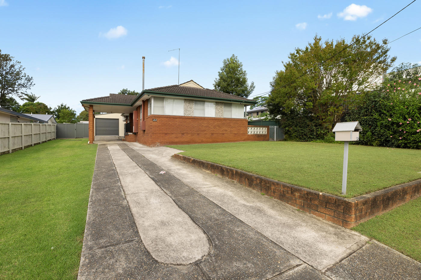 23 Atchison Road Macquarie Fields NSW 2564 AUS