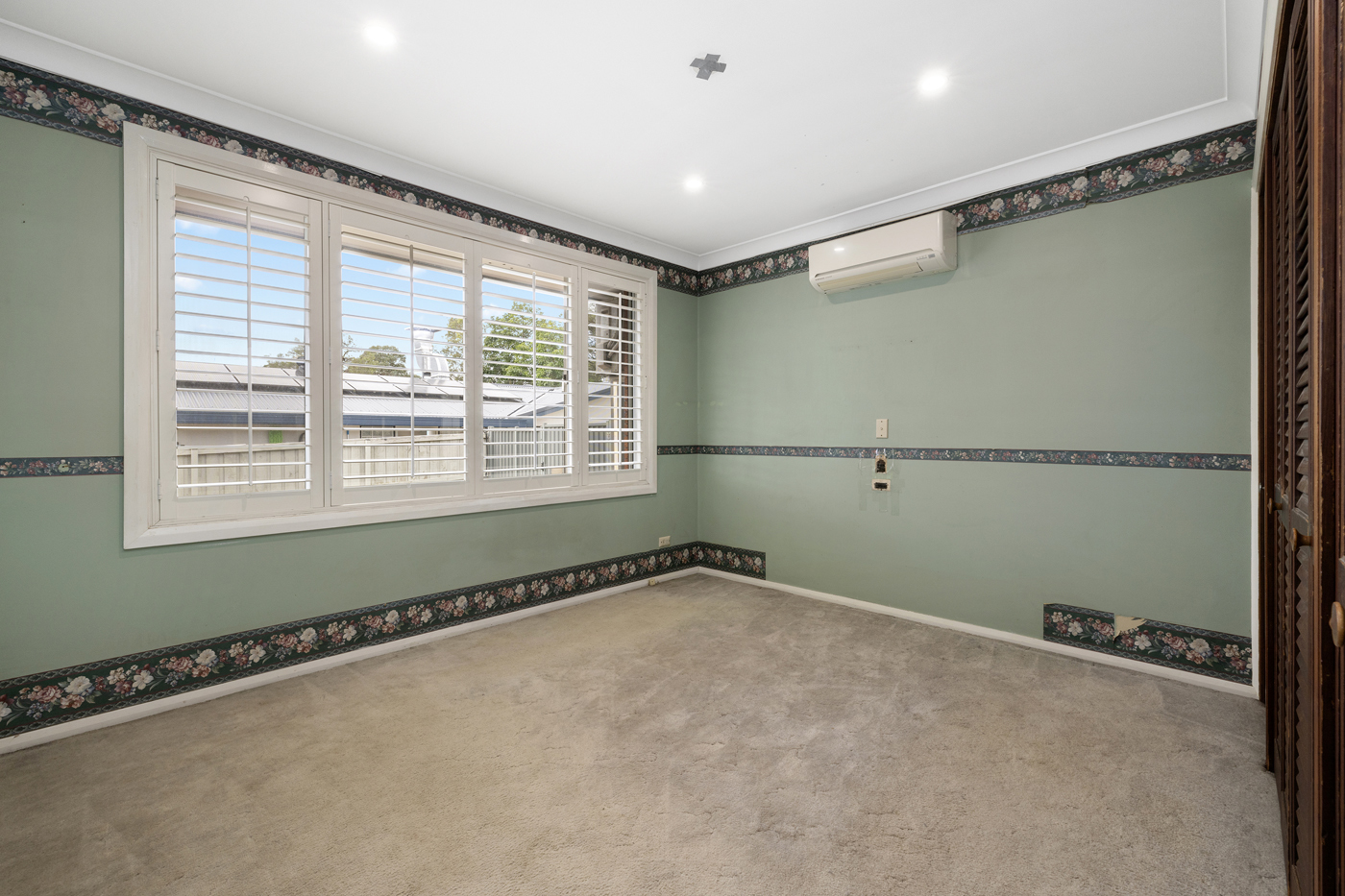 23 Atchison Road Macquarie Fields NSW 2564 AUS