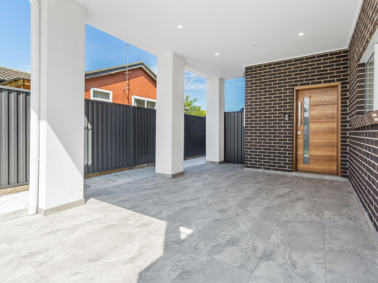 89b Liverpool Street Lurnea NSW 2170 AUS
