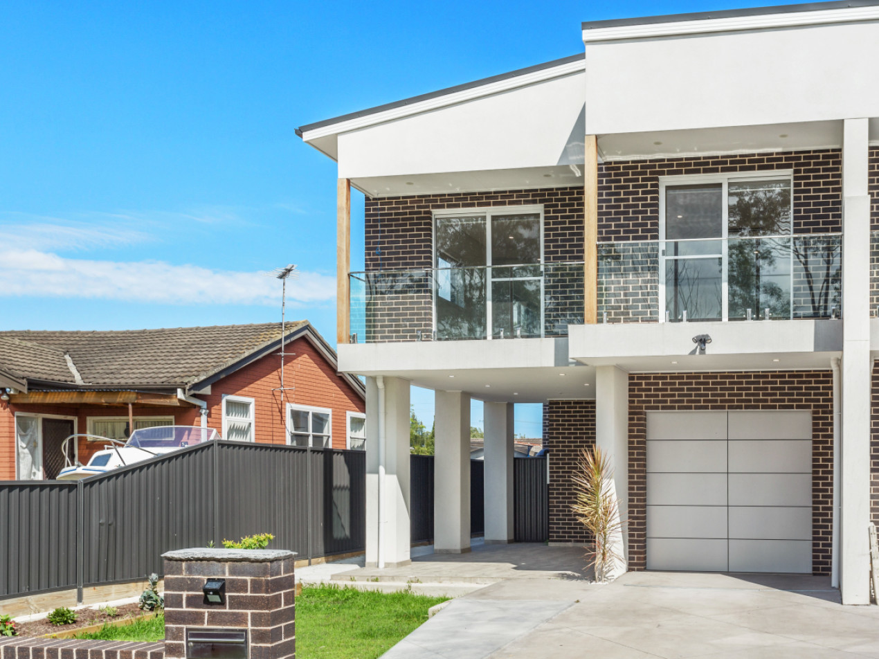 89b Liverpool Street Lurnea NSW 2170 AUS
