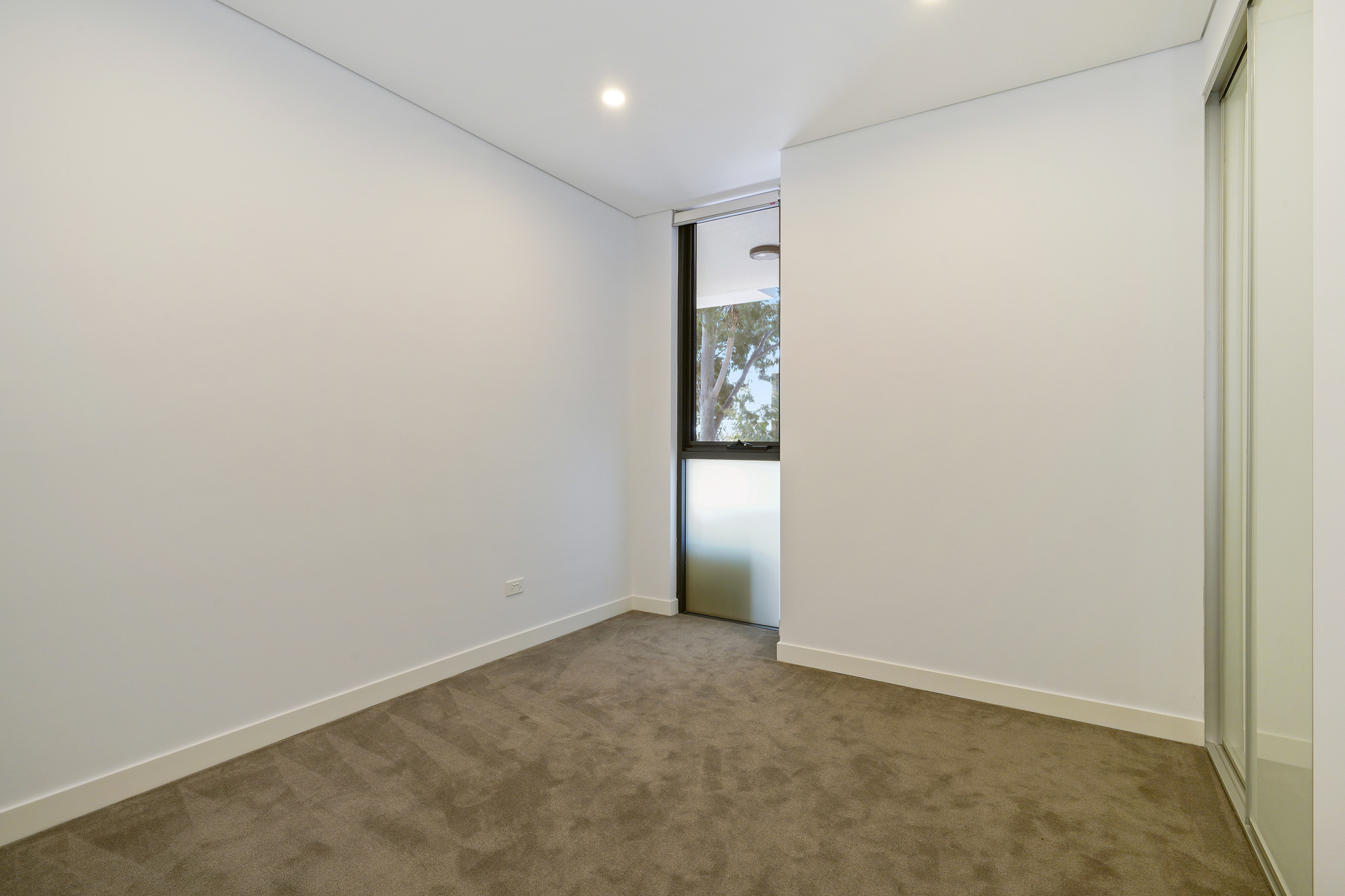 62/9-13 Goulburn Street Liverpool NSW 2170 AUS
