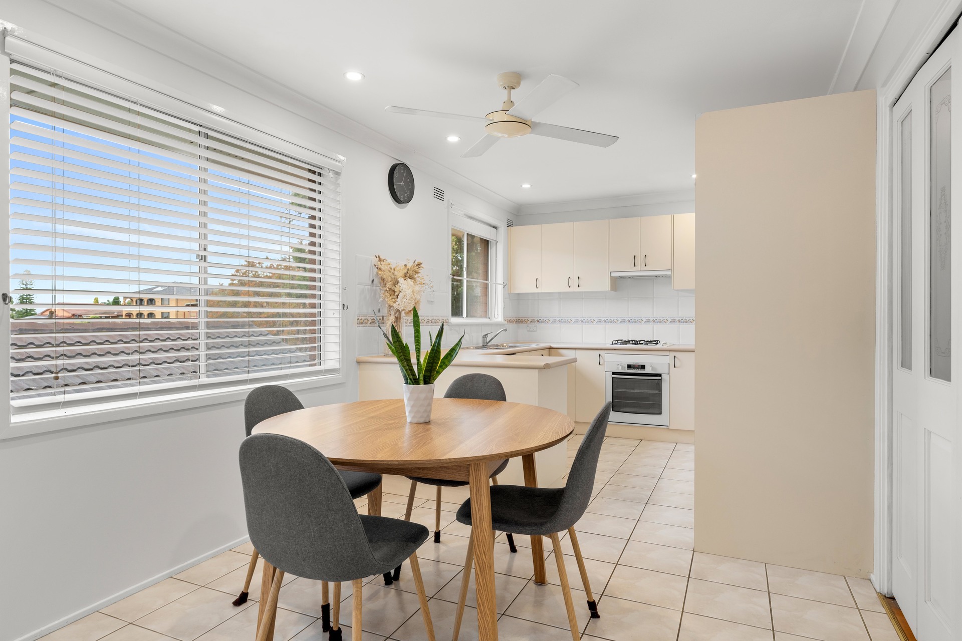 24 Congressional Drive Liverpool NSW 2170 AUS