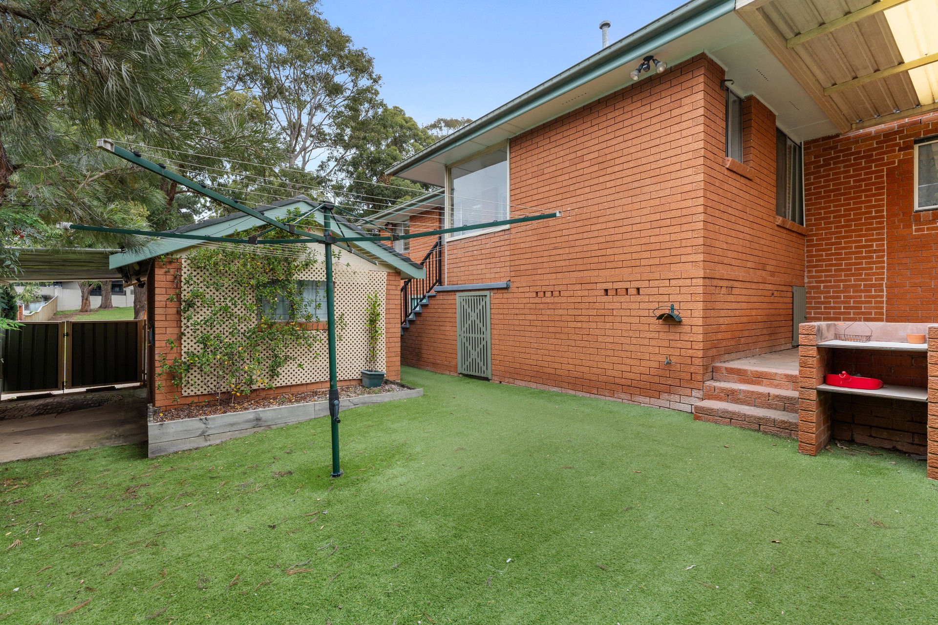 24 Congressional Drive Liverpool NSW 2170 AUS