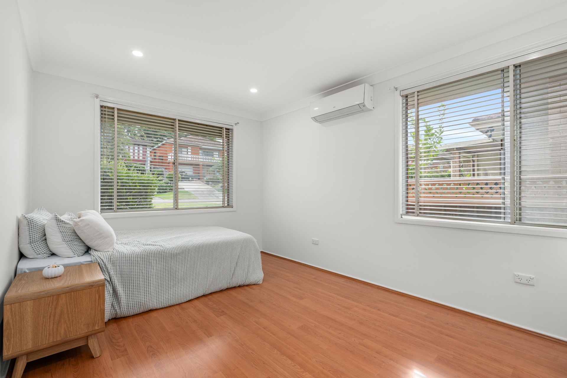 24 Congressional Drive Liverpool NSW 2170 AUS