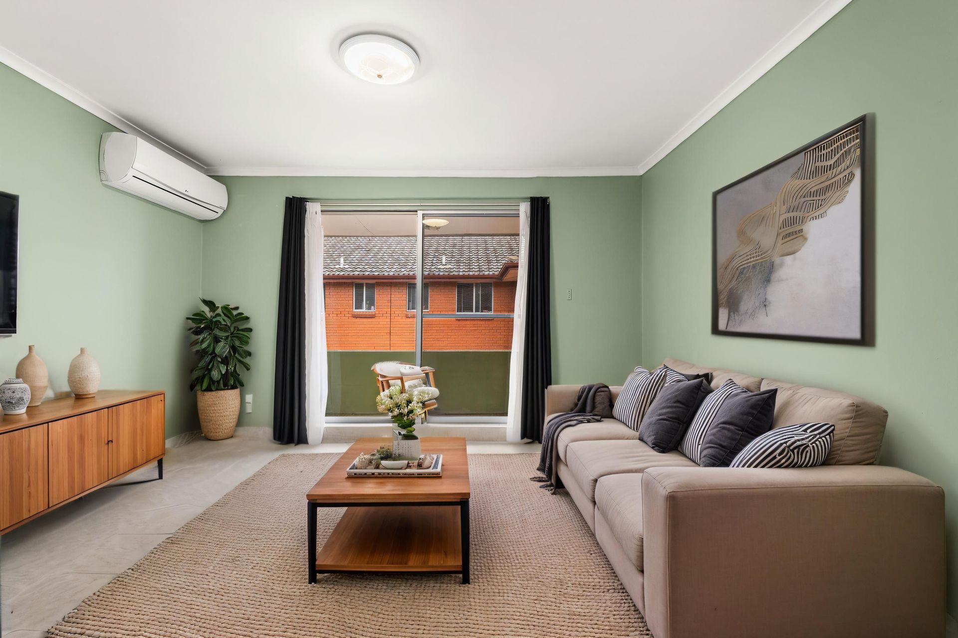 12/20 Drummond Street Warwick Farm NSW 2170 AUS