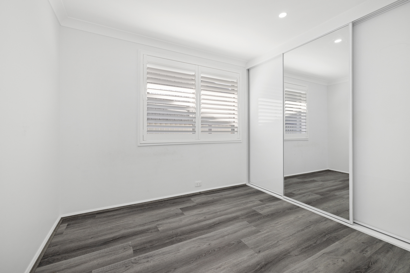11 Oliveri Crescent Green Valley NSW 2168 AUS