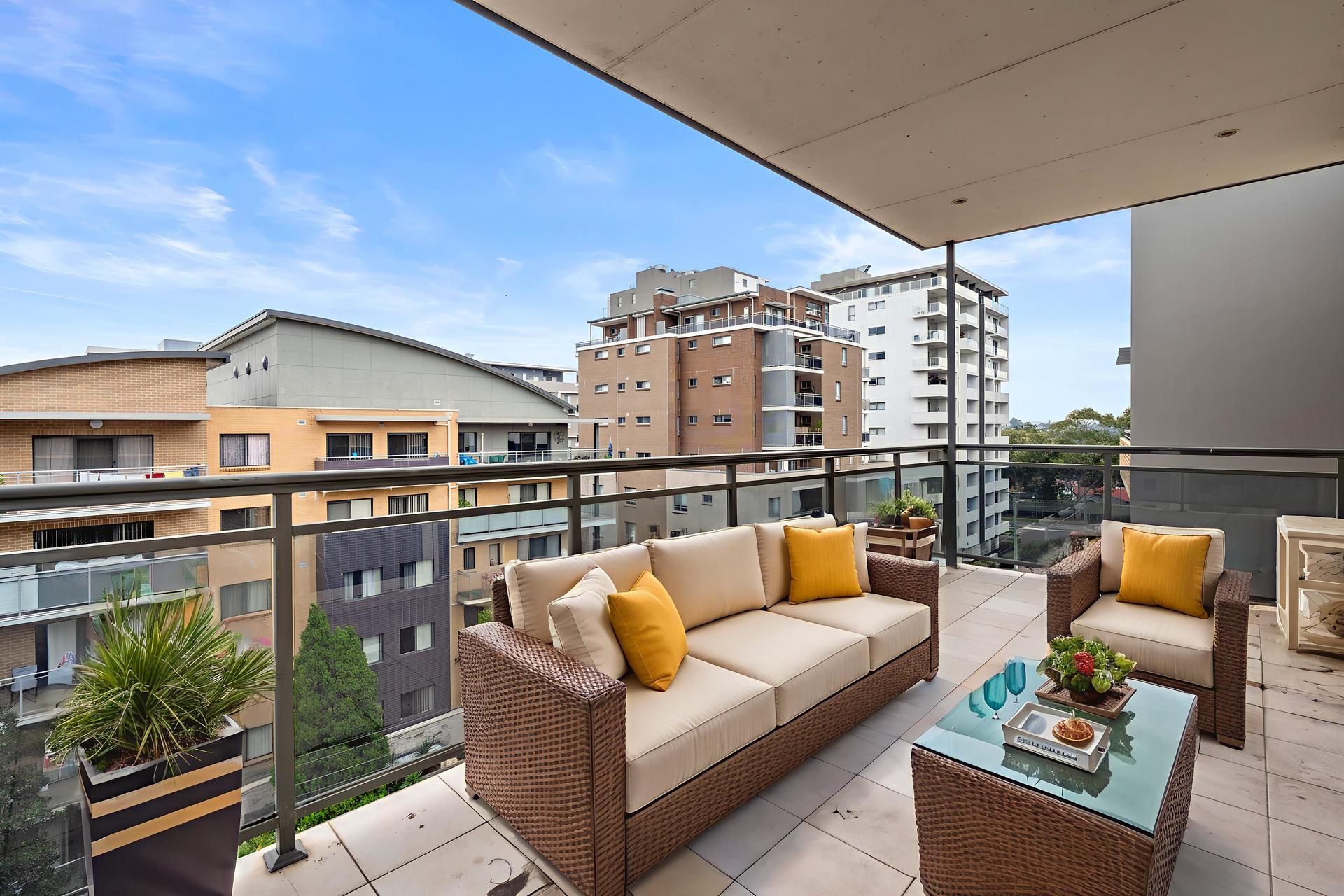 30/8-10 Browne Parade Warwick Farm NSW 2170 AUS